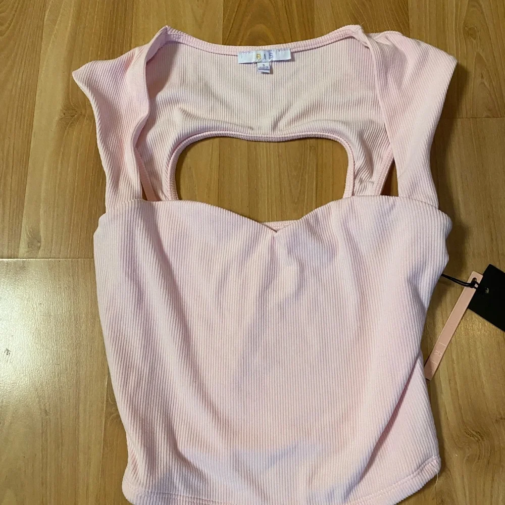 Iris Light Pink Ribbed top - Picture 3 of 5